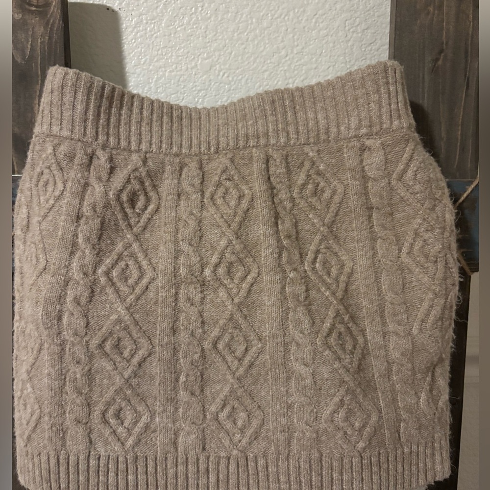 COZY CASHMERE KNIT RORY GILMORE SKIRT